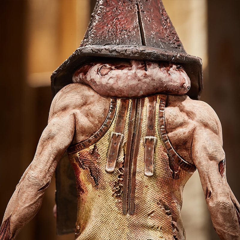 numskull-silent-hill-2-red-pyramid-thing-statue-29-5-cm image 3