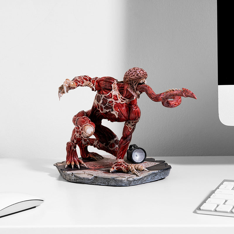 numskull-resident-evil-licker-statue-16-5cm-limitiert image 6