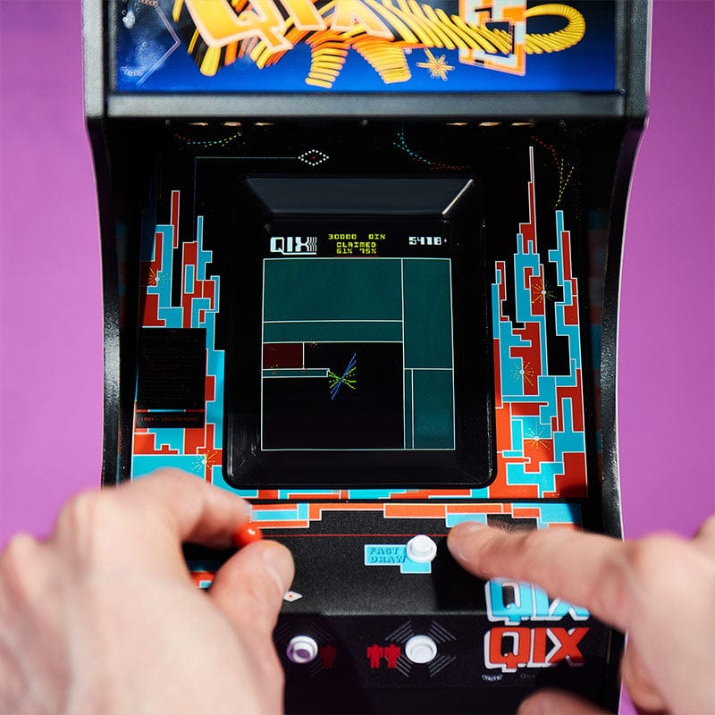 numskull-quarter-arcades-qix-mini-arcade-automat-spielbar-holz image 2