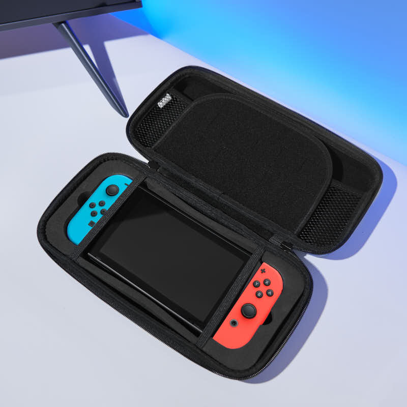 numskull-dc-superman-travel-case-switch-switch-2 image 3