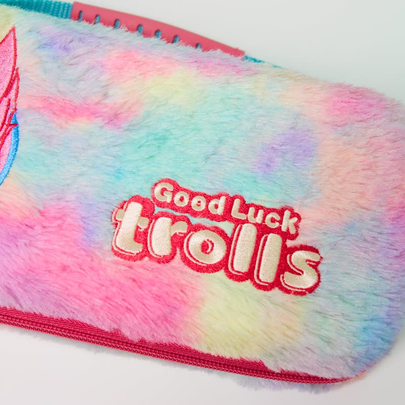 numskull-good-luck-trolls-nintendo-switch-tasche-flauschig-10-spiele image 5