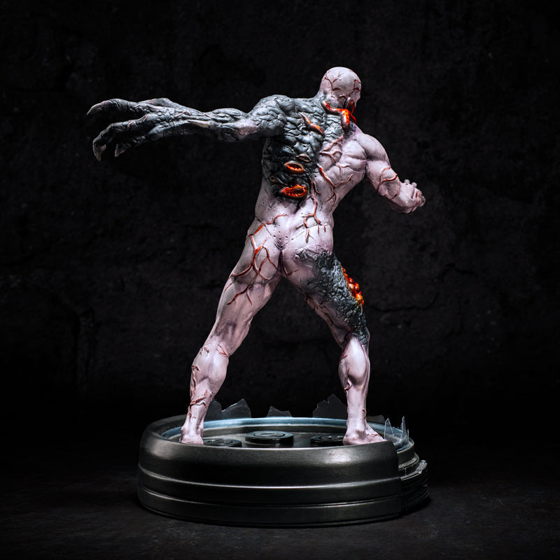 resident-evil-tyrant-t-002-statue-sammlerfigur-28cm image 4