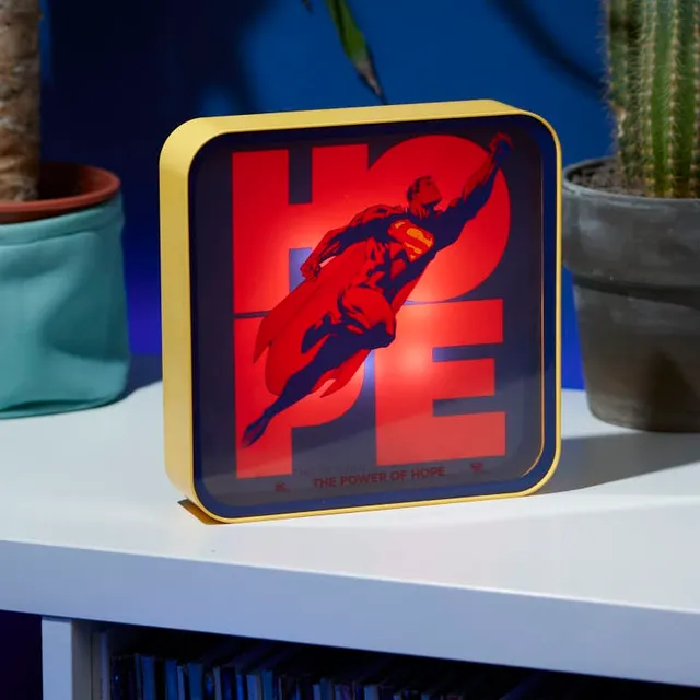 numskull-superman-acryl-lampe-hope-led-tisch-wandleuchte image 1