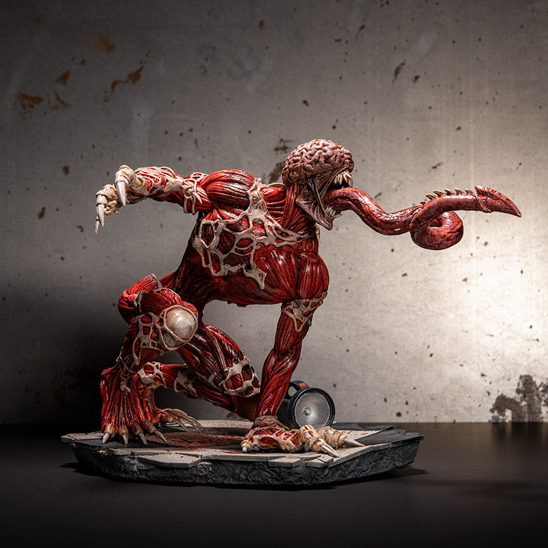 numskull-resident-evil-licker-statue-16-5cm-limitiert image 4