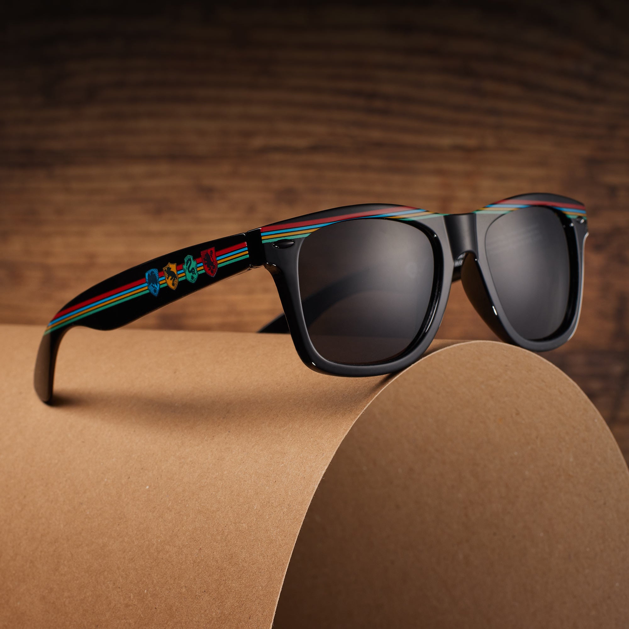 numskull-harry-potter-sonnenbrille-hogwarts-one-size image 1