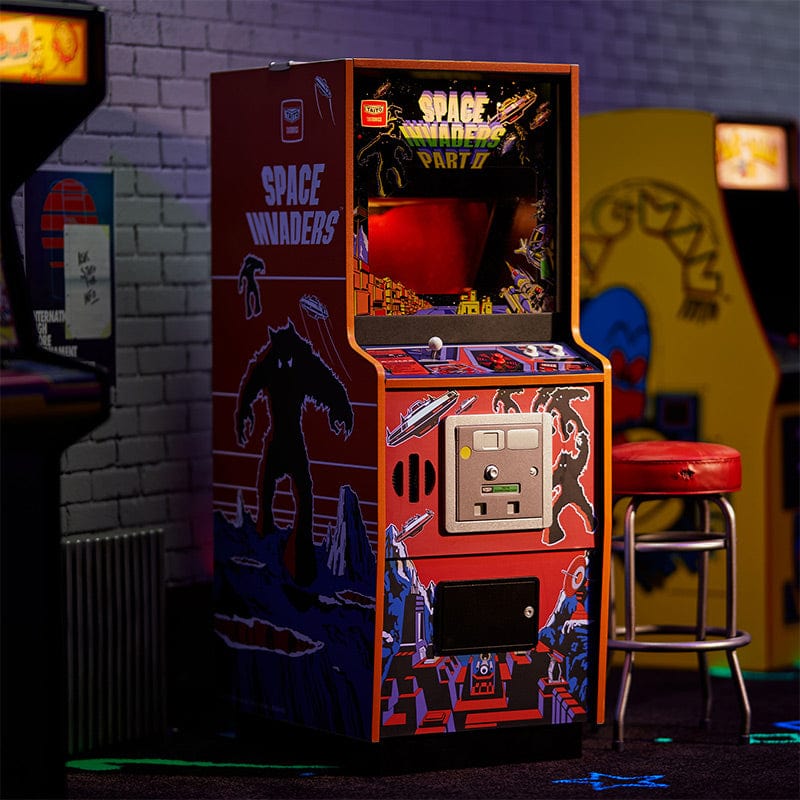 numskull-quarter-arcades-space-invaders-part-ii-automat-mit-hocker image 3